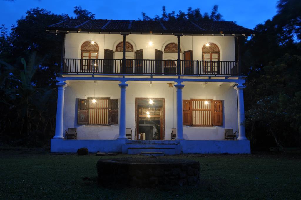 Atapattu Walawwa Villa Galle Exterior foto